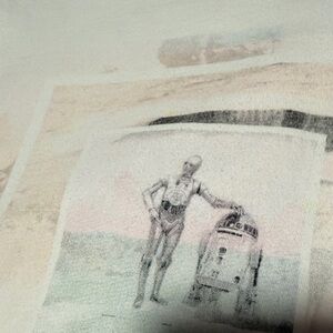 GAP Star Wars Graphic T-Shirt R2D2 & C3PO